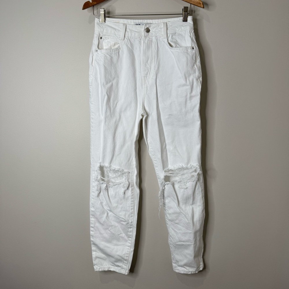 Zara‎ 100% Cotton White Distressed High Rise Tapered Leg Denim Jeans Sz 4